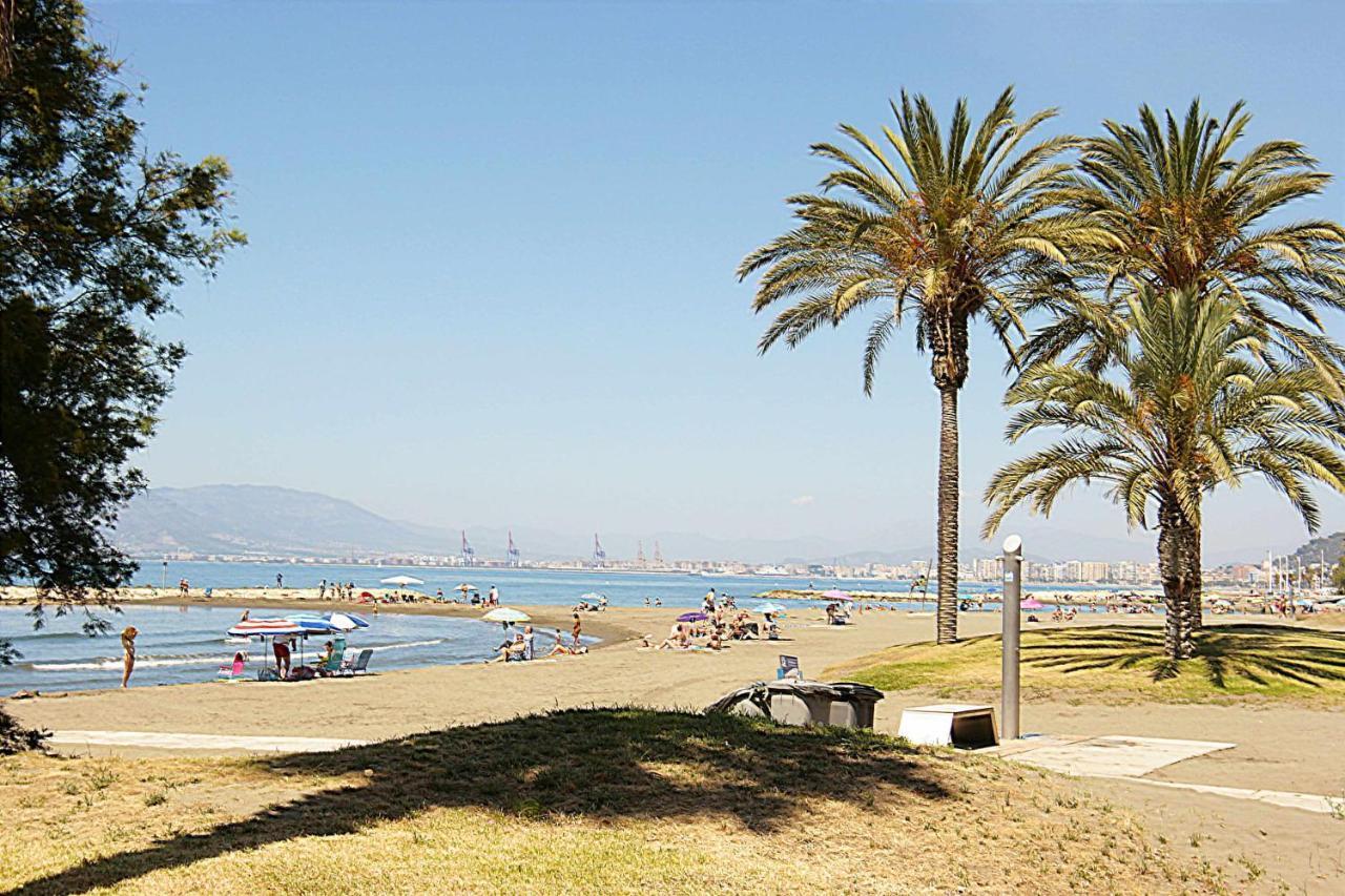 Mshome Primera Linea En Malaga Luaran gambar